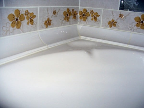 керамический бордюр для ванной